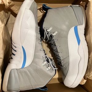 retro 12 wolfe grey university blue